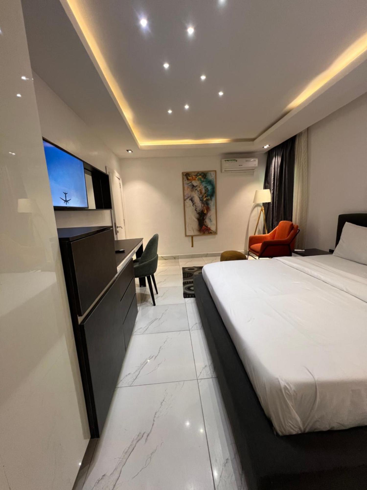 Austra Hotels And Apartments Maitama Abuja Exterior foto
