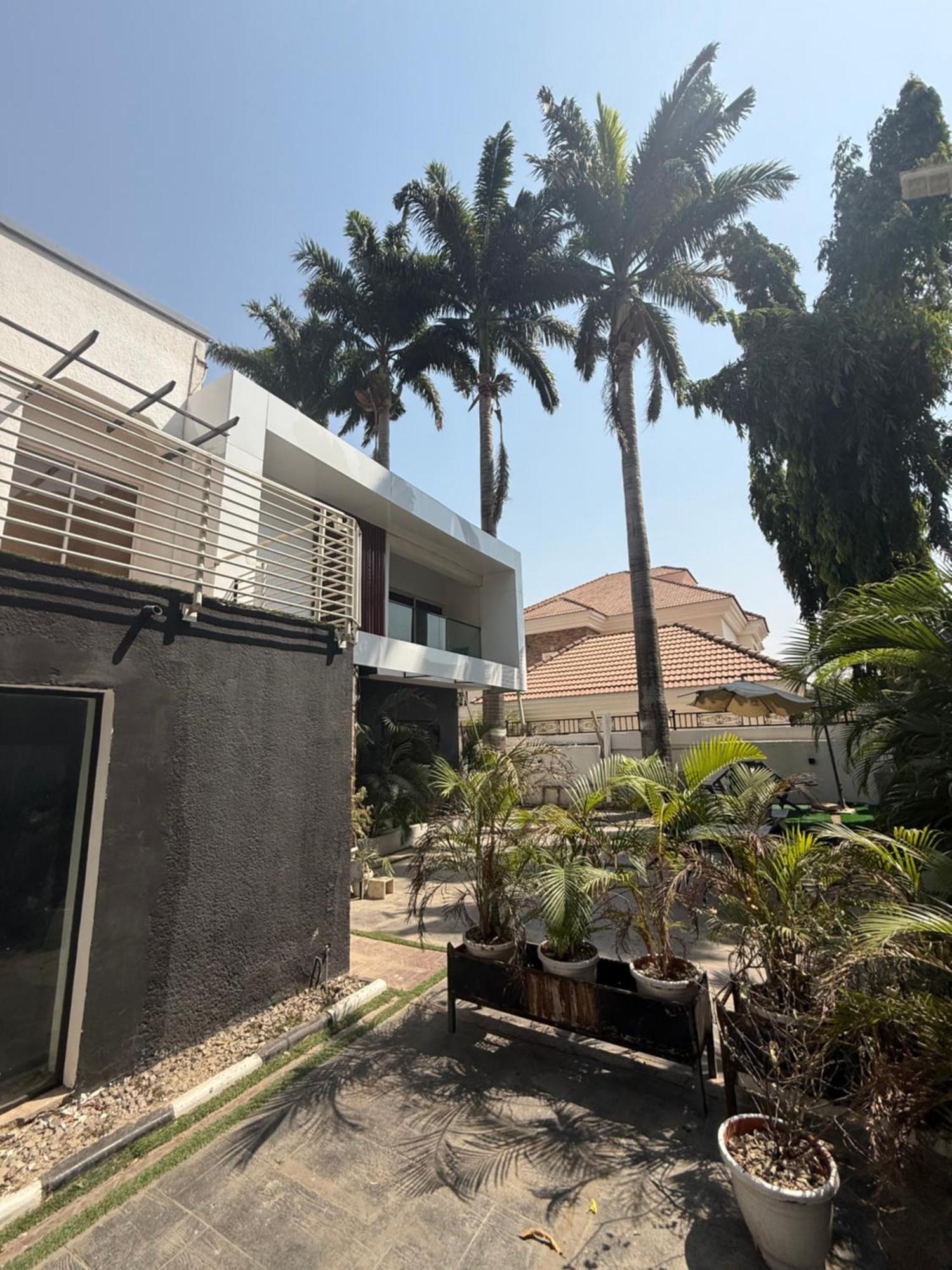 Austra Hotels And Apartments Maitama Abuja Exterior foto